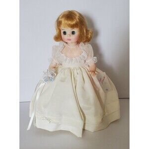 Madame Alexander Mary Ann Bride Doll 1960's 14 In Dress Accessories Shoes Stand